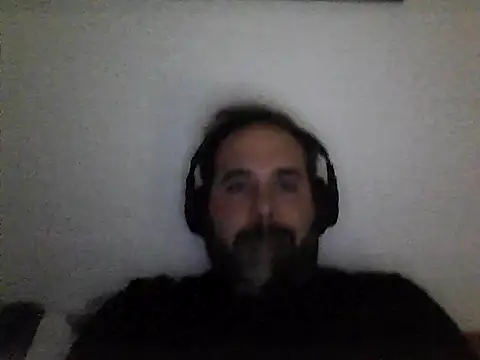 Snapshot of The_Masterxxx14 chatting on November 2025 03:58:02 PM The Masterxxx14 online show from November 2025 03:58:02 PM