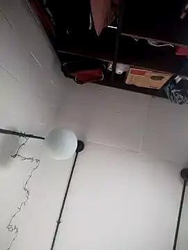 alicce moon  online show from April 2026 09:13:01 PM