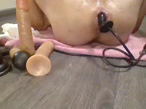 mrfeet58 online show from April 2026 12:42:01 AM