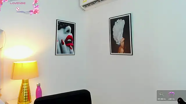 TaylorEvanss online show from July 2026 07:29:02 PM