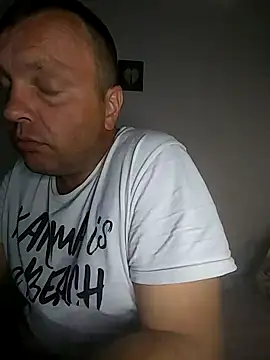 Snapshot of Bury0117 chatting on September 2025 12:10:01 PM Bury0117 online show from September 2025 12:10:01 PM