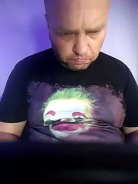 Snapshot of Bury0117 chatting on November 2025 11:01:02 AM Bury0117 online show from November 2025 11:01:02 AM