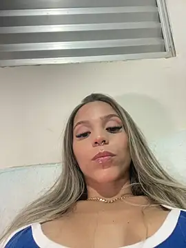 HannaFallow online show from July 2026 04:40:01 AM