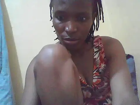 Smillie prety online show from November 2025 01:21:02 PM