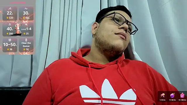 Snapshot of batman2433 chatting on October 2025 12:57:01 AM batman2433 online show from October 2025 12:57:01 AM