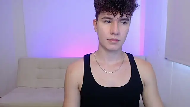 adrian morelly online show from April 2026 07:22:01 PM