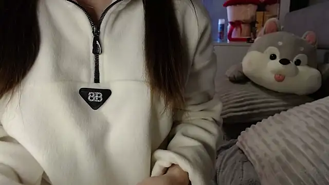 Viktoriiya bald online show from March 2025 01:09:01 PM