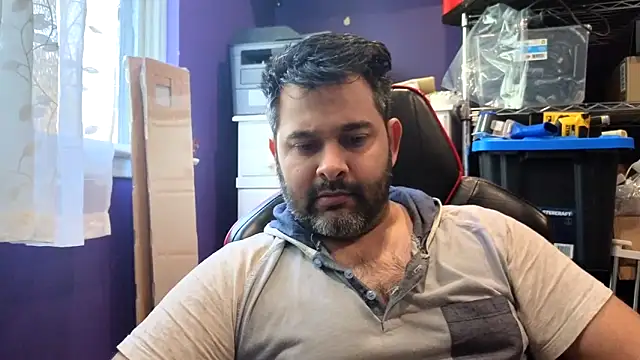 Snapshot of Sakhtlaundaz chatting on May 2026 08:50:02 PM Sakhtlaundaz online show from May 2026 08:50:02 PM