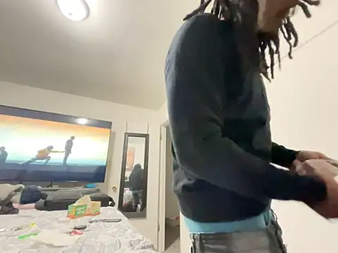 BD2LONG online show from October 2025 10:33:02 PM