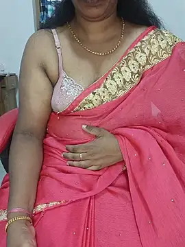 Snapshot of Malluivaniya chatting on December 2025 06:44:01 AM Malluivaniya online show from December 2025 06:44:01 AM