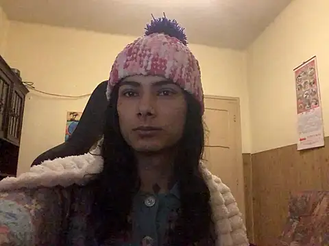 calliemaggotbone online show from February 2026 04:14:02 PM