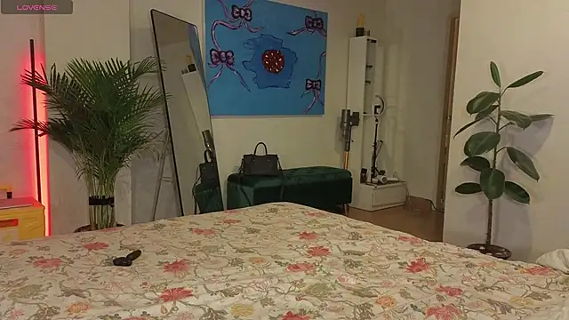 Tima Lexikov  online show from March 2025 01:28:01 PM