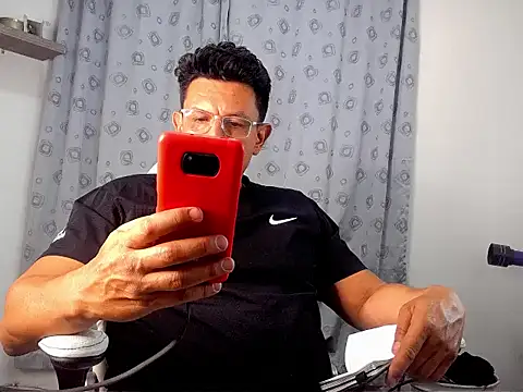 pedropicapi online show from October 2025 12:03:01 AM