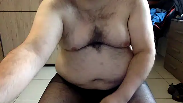 Snapshot of Cazzocollant chatting on February 2025 08:43:01 AM Cazzocollant online show from February 2025 08:43:01 AM