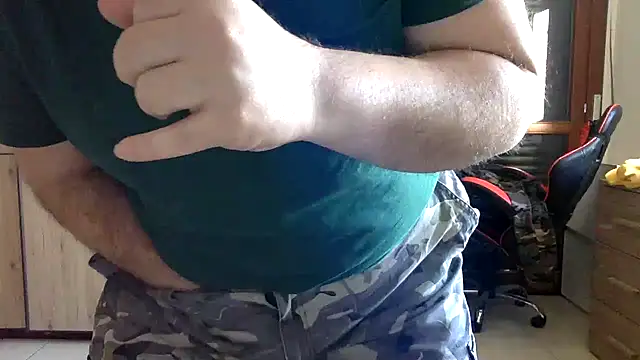 Snapshot of Cazzocollant chatting on February 2025 11:43:02 AM Cazzocollant online show from February 2025 11:43:02 AM