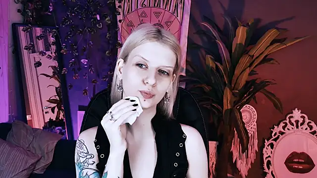 Noah ElmerX online show from July 2026 04:02:02 PM
