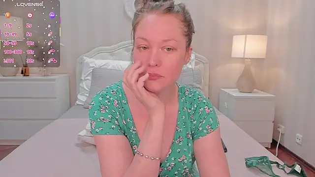 Snapshot of CutieGinger chatting on May 2026 11:10:01 PM CutieGinger online show from May 2026 11:10:01 PM