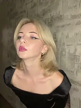 Kristina03 online show from April 2026 08:31:02 PM