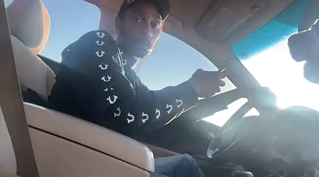 ITSONLYKENNY online show from January 2025 09:50:02 PM