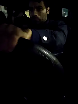 J0nyhson online show from November 2025 04:13:02 AM