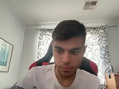 Omarnede online show from December 2025 10:34:02 AM