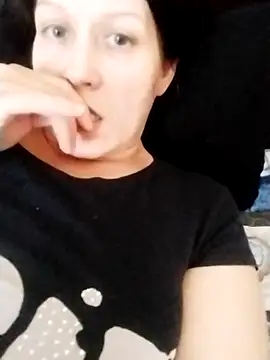 Snapshot of Mira_bel chatting on March 2026 11:04:02 AM Mira bel online show from March 2026 11:04:02 AM