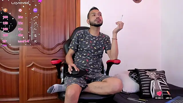 Aron Baylor online show from October 2025 08:46:02 AM