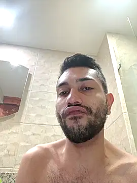 Aron Baylor online show from December 2025 05:02:02 AM