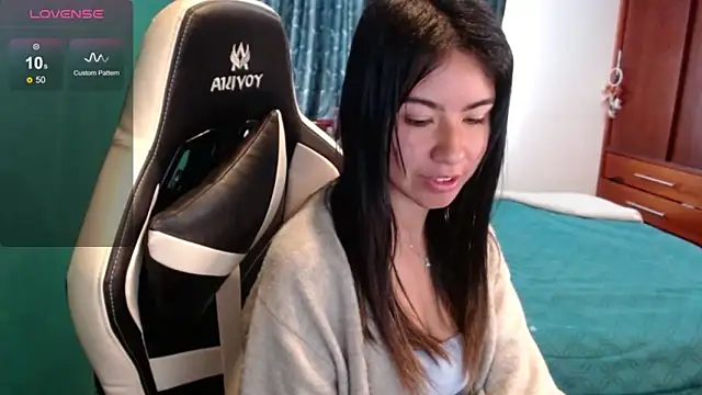 alice middlee online show from April 2026 03:59:01 PM