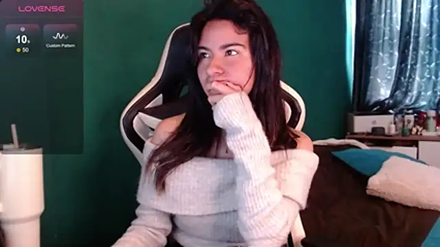 alice middlee online show from April 2026 07:04:01 PM