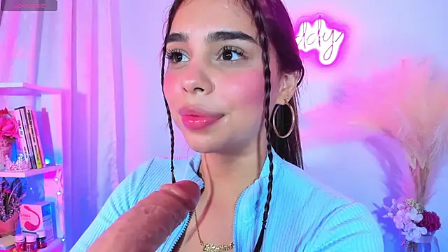 Snapshot of crisbell_lopez chatting on February 2025 03:29:02 AM crisbell lopez online show from February 2025 03:29:02 AM