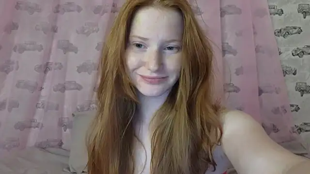 Snapshot of FiaMoor chatting on July 2026 11:14:02 PM FiaMoor online show from July 2026 11:14:02 PM