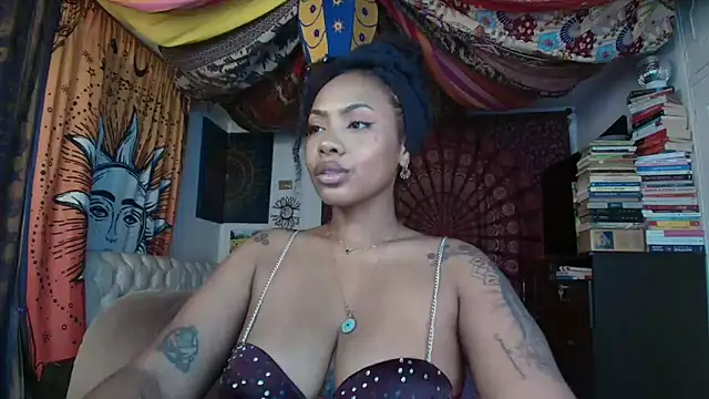 Snapshot of ElizaGrey_ chatting on May 2026 11:57:01 PM ElizaGrey online show from May 2026 11:57:01 PM