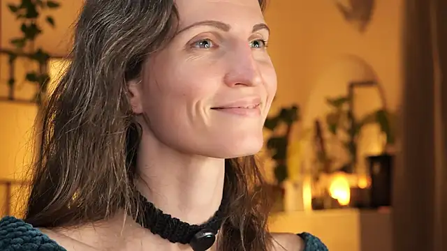 yulladao online show from November 2025 06:18:02 PM