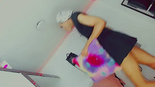 candy kendall online show from February 2025 07:20:01 AM