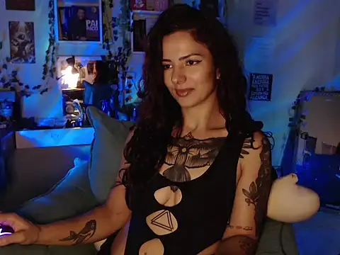 BeellyDance online show from October 2025 07:45:01 PM