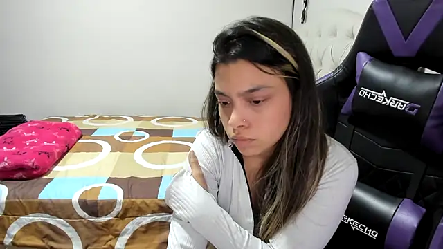 LuisaReyes 2911 online show from April 2026 01:30:01 AM