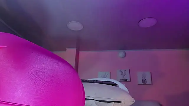 Snapshot of Patty_jenkinss_ chatting on March 2025 03:14:01 AM Patty jenkinss online show from March 2025 03:14:01 AM