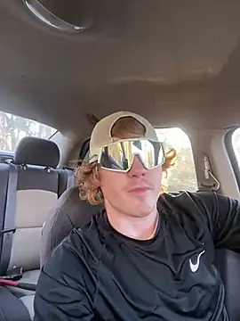 Snapshot of hottestcouplevaa chatting on January 2025 09:01:02 PM hottestcouplevaa online show from January 2025 09:01:02 PM