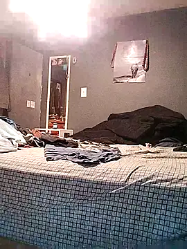 Snapshot of hottestcouplevaa chatting on December 2025 10:04:01 PM hottestcouplevaa online show from December 2025 10:04:01 PM