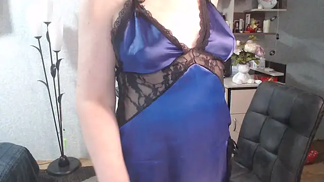 BeatriksS online show from March 2025 04:30:02 PM