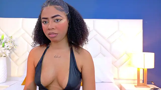 Tyra Kane online show from October 2025 04:22:02 AM