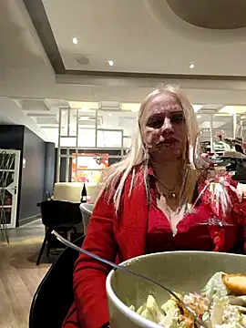 martachatte online show from April 2026 07:37:01 PM