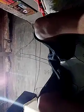 Uriel1615 online show from March 2026 05:12:02 PM