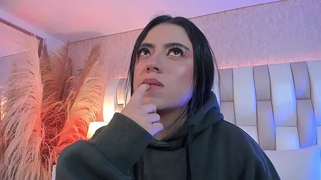 Rebeca jones online show from March 2026 12:10:02 PM