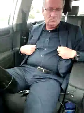 Snapshot of stiffandlubed@xh chatting on December 2024 09:08:02 PM stiffandlubedxh online show from December 2024 09:08:02 PM