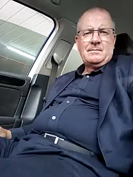 Snapshot of stiffandlubed@xh chatting on January 2025 07:21:01 AM stiffandlubedxh online show from January 2025 07:21:01 AM