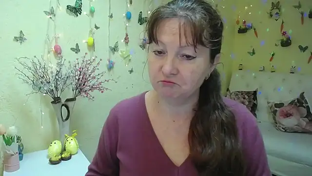 VanessaHotts online show from April 2026 05:06:01 AM