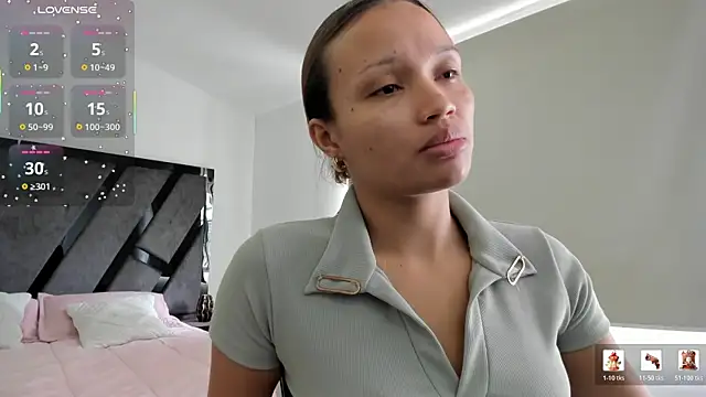 AnnieAndStefan online show from July 2026 02:25:02 PM