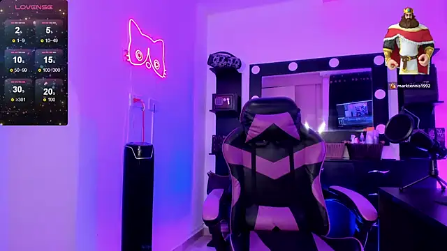 miss kitty online show from April 2026 01:34:02 AM